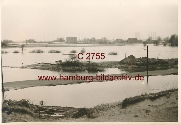 Foto eines überfluteten Gebietes